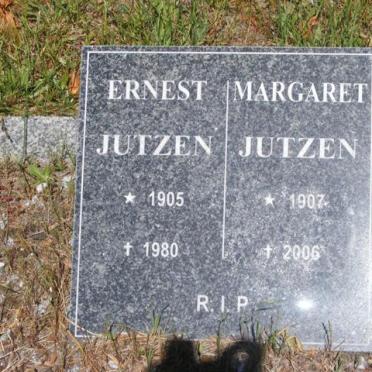 JUTZEN Ernest 1905-1980 &amp; Margaret 1907-2006