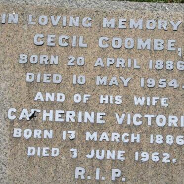 COOMBE Cecil 1886-1954 &amp; Catherine Victoria 1886-1962