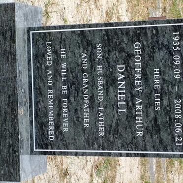 DANIELL Geoffrey Arthur 1935-2008