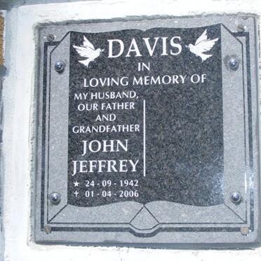 DAVIS John Jeffrey 1942-2006