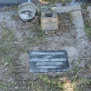 EDWARDS Lorenzo Robert Trewinnard 1892-197? &amp; Glenda