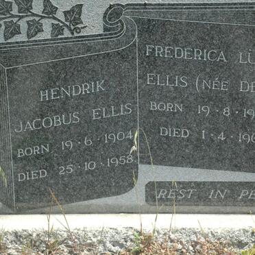 ELLIS Hendrik Jacobus 1904-1958 &amp; Frederica Luise nee DELL 1909-1961