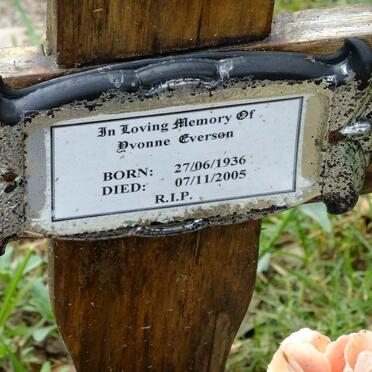 EVERSON Yvonne 1936-2005