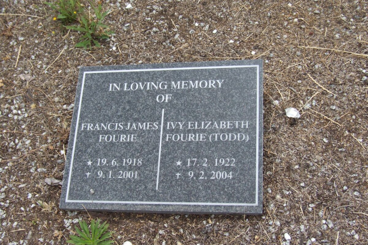 FOURIE Francis James 1918-2001 &amp; Ivy Elizabeth TODD 1922-2004