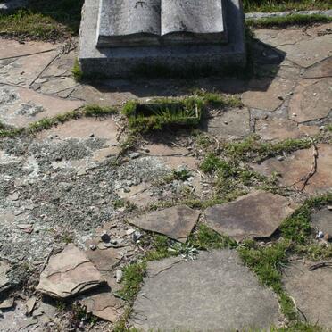 GRUNDER Carl Michael 1884-1950 &amp; Louisa Maud -1950