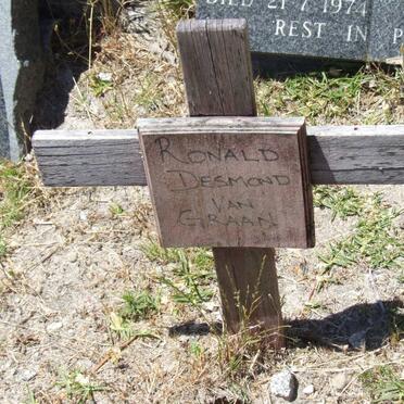 GRAAN Ronald Desmond, van