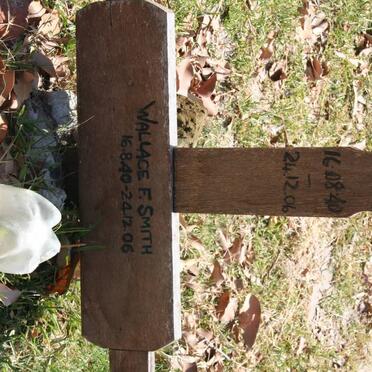 SMITH Wallace F. 1940-2006