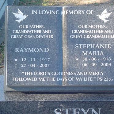 STEYN Raymond 1917-2007 &amp; Stephanie Maria 1918-2009