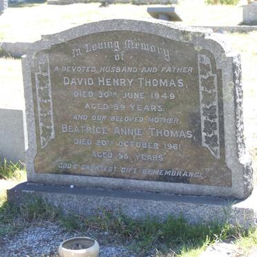 THOMAS David Henry -1949 &amp; Beatrice Annie -1961