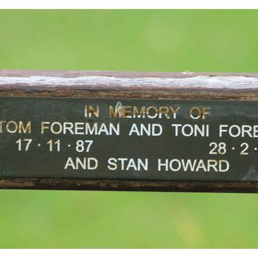 FOREMAN Tom -1987 :: FOREMAN Toni -1997 :: HOWARD Stan