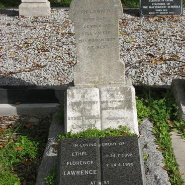 LAWRENCE Sydney George 18?8-1951 &amp; Ethel Florence 1898-1995 :: LAWRENCE Joan 1932-1937