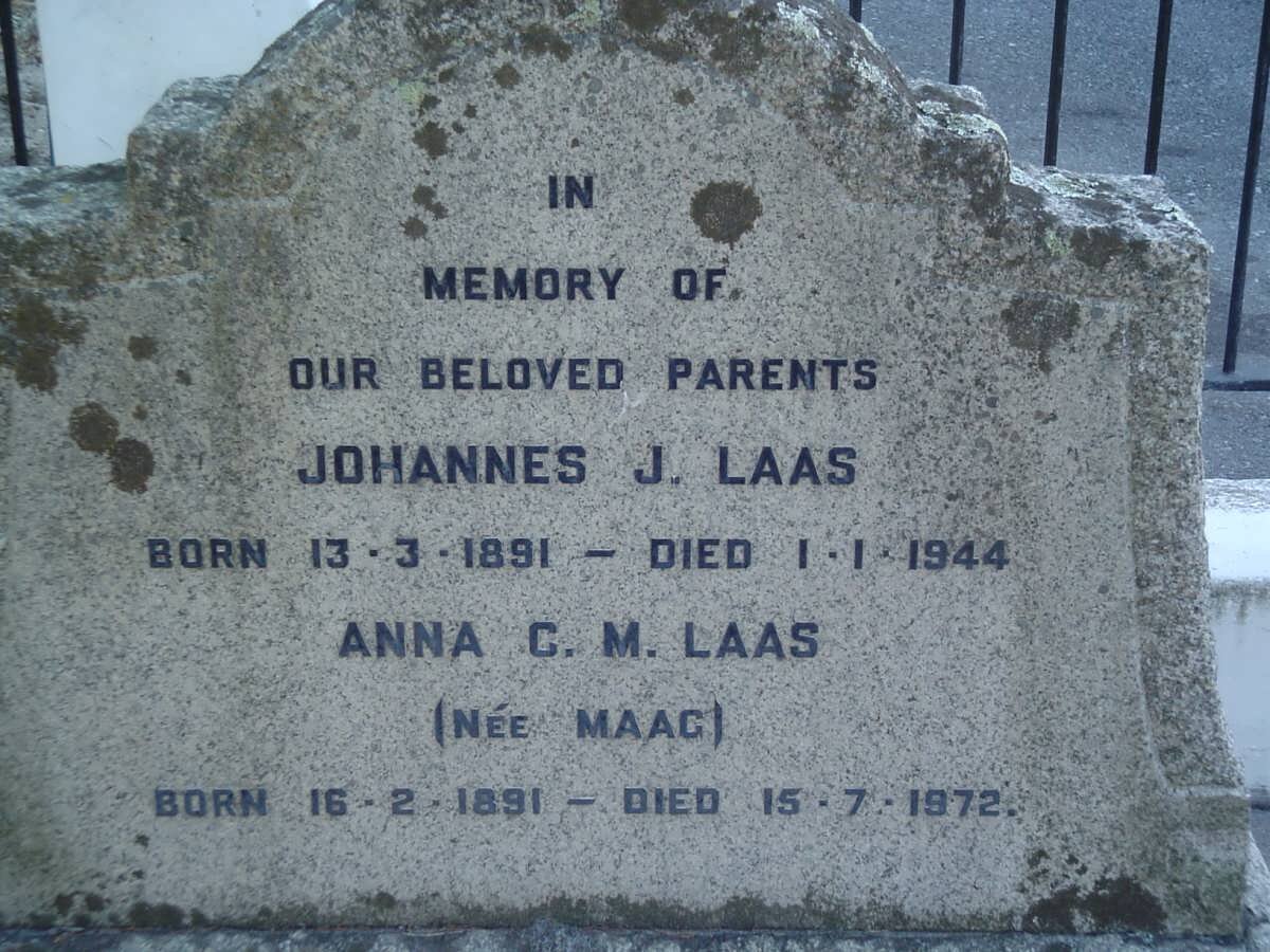 LAAS Johannes J. 1891-1944 & Anna C.M. MAAG 1891-1972