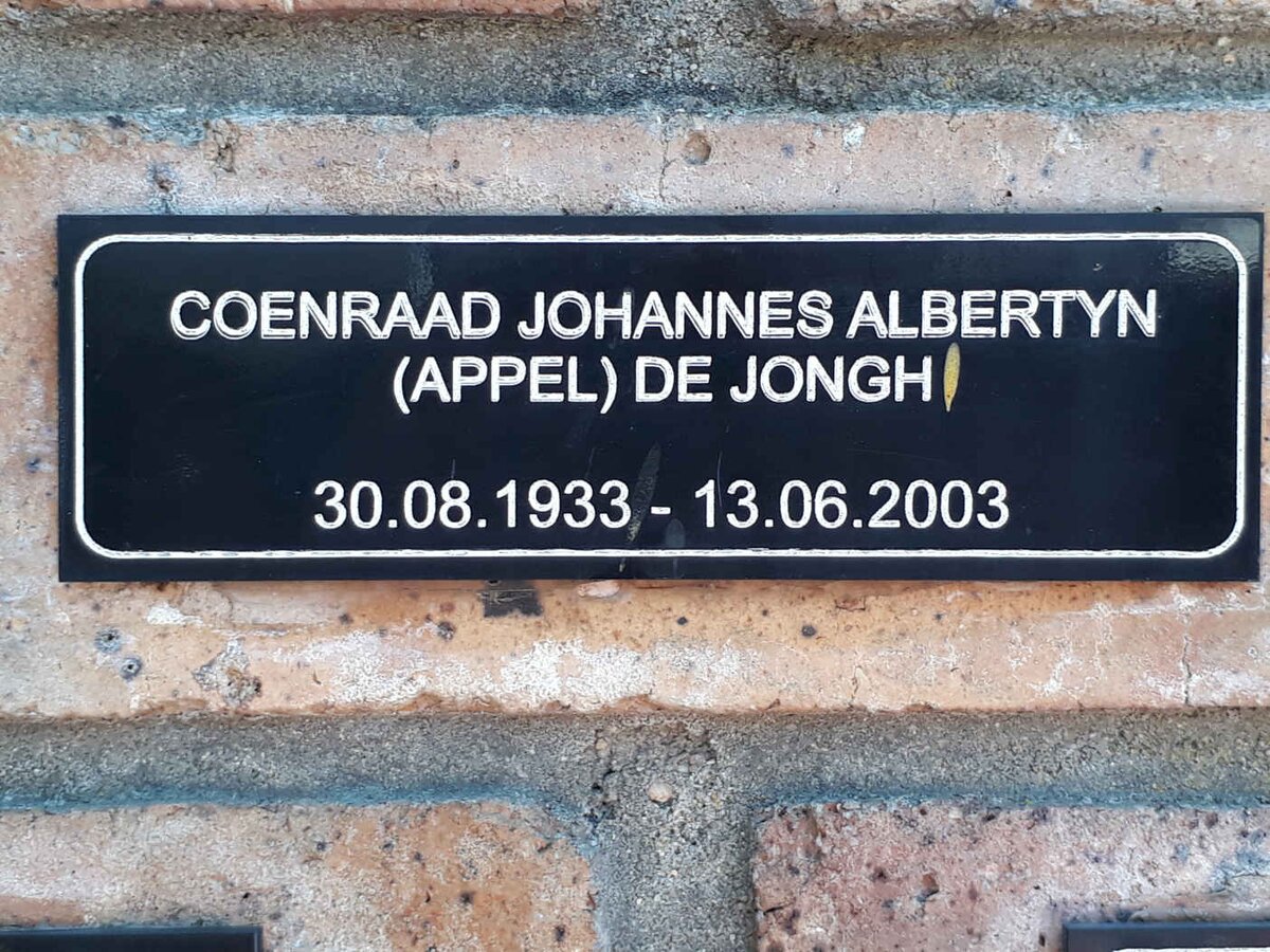 JONGH Coenraad Johannes Albertyn, de 1933-2003