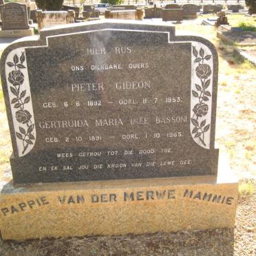 MERWE Pieter Gideon, van der 1892-1953 &amp; Gertruida Maria BASSON 1891-1965