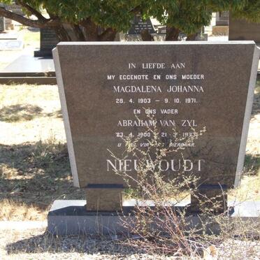 NIEUWOUDT Abraham van Zyl 1900-1973 &amp; Magdalena Johanna 1903-1971