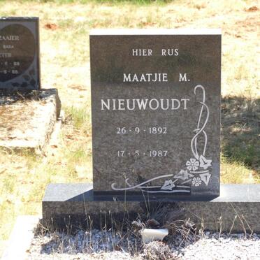 NIEUWOUDT Maatjie M. 1892-1987