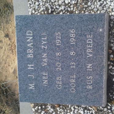 BRAND M.J.H. nee van ZYL 1925-1986