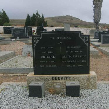 DUCKITT Frederick 1897-1979 &amp; Aletta F.J. BARNARD 1898-1969