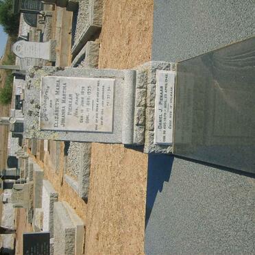PIENAAR Daniel J. 1870-1942 &amp; Elizabeth Maria Johanna Martina RABIE 1870-1935