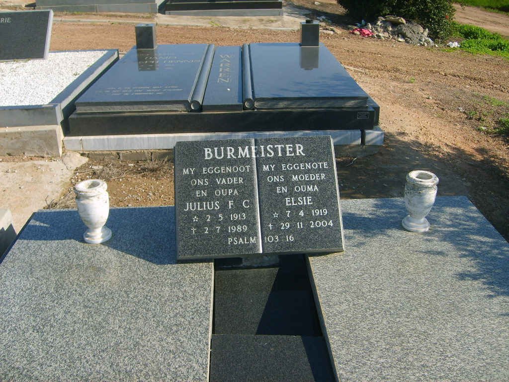 BURMEISTER Julius F.C. 1913-1989 & Elsie 1919-2004