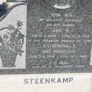 STEENKAMP Jan H. 1909-1958 &amp; Cathorina S. ROBERTSON 1908-1990