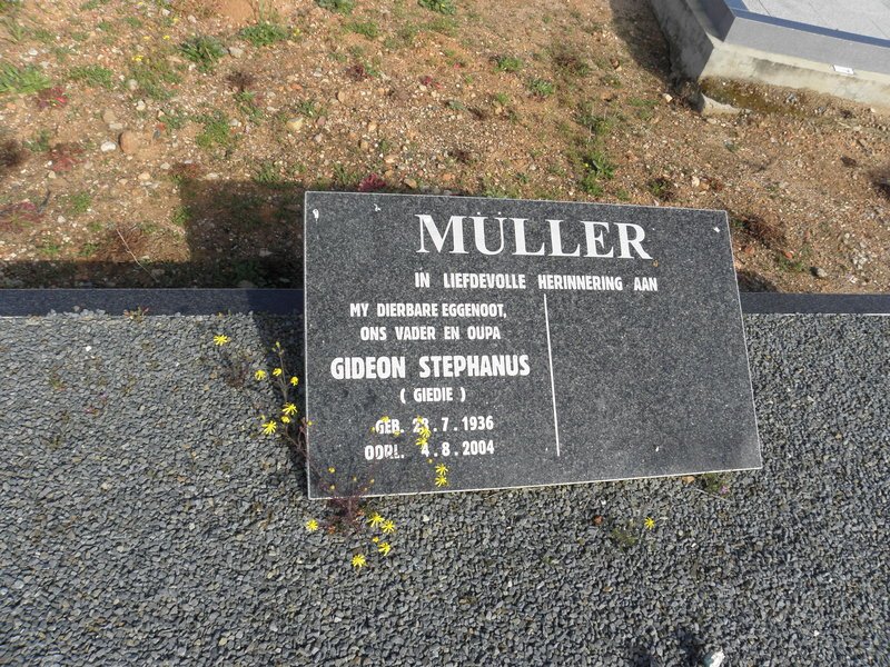 MULLER Gideon Stephanus 1936-2004