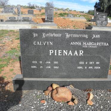 PIENAAR Calvyn 1910-1982 &amp; Anna Margaretha CRONJE 1911-2004