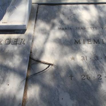 BURGER Maria Jeanette nee VAN Zyl 1923-2005