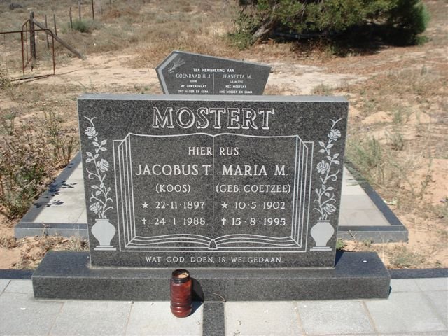 MOSTERT Jacobus T. 1897-1988 & Maria M. COETZEE 1902-1995