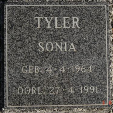 TYLER Sonia 1964-1991