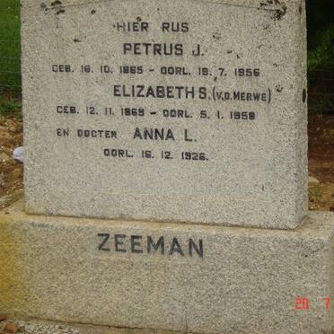ZEEMAN Petrus J. 1865-1956 &amp;  Elizabeth S. V.D. MERWE 1869-1958 :: ZEEMAN Anna L. -1926