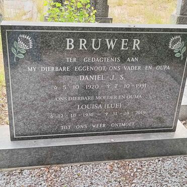 BRUWER Daniel J.S. 1920-1991 &amp; Louisa 1930-2019