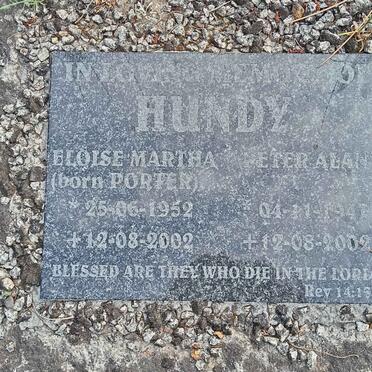 HUNDY Peter Alan 1947-2002 & Eloise Martha PORTER 1952-2002