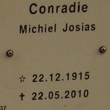 CONRADIE Michiel Josias 1915-2010