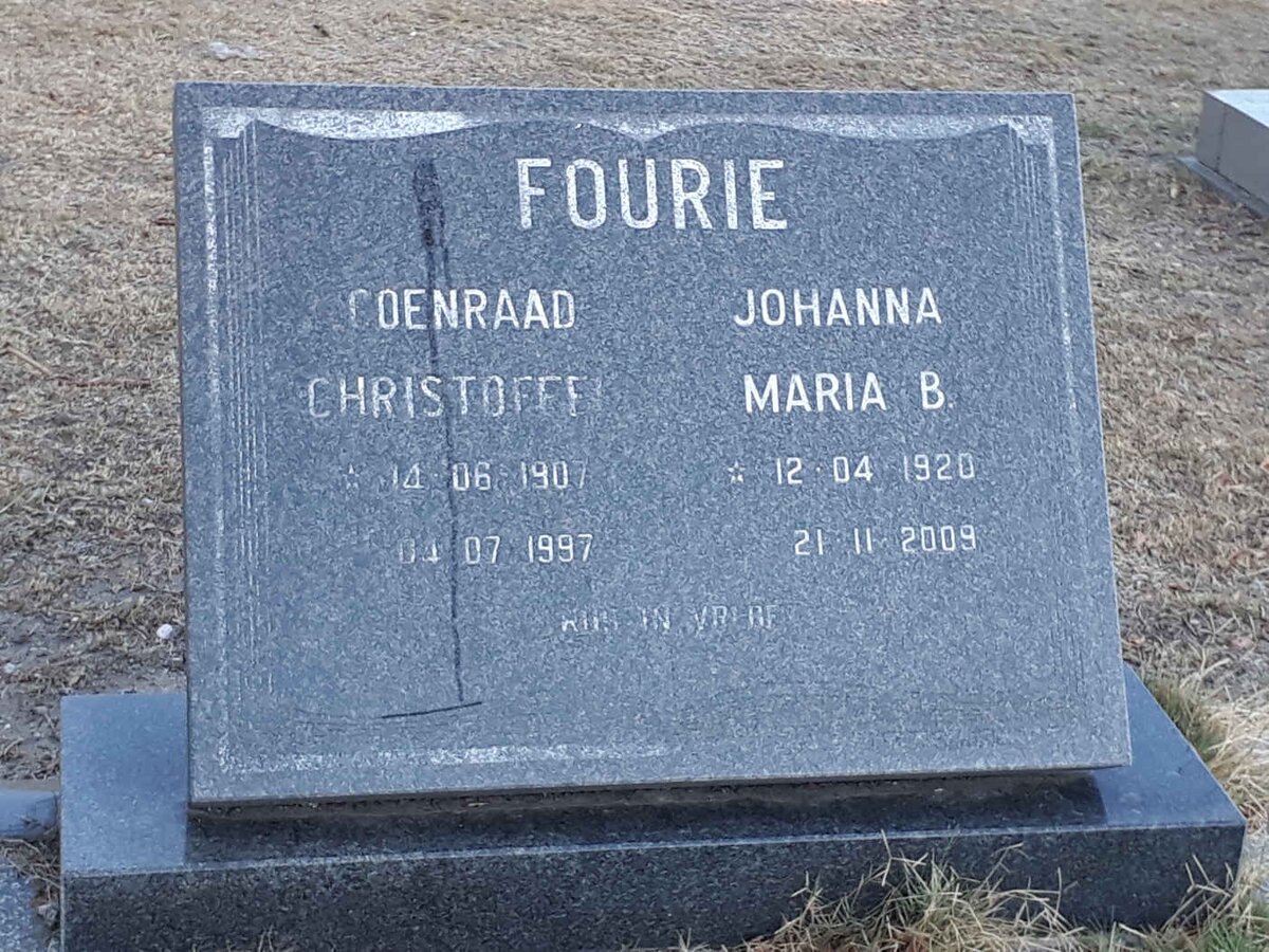 FOURIE Coenraad Christoffel 1907-1997 &amp; Johanna Maria B. 1920-2009