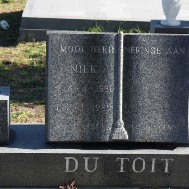 TOIT Niek, du 1931-1989