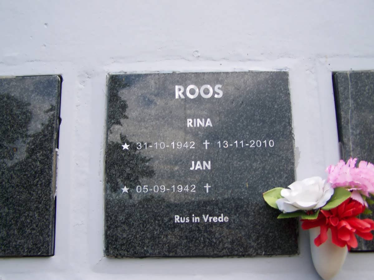 ROOS Jan 1942- & Rina 1942-2010