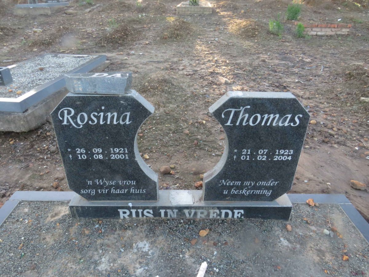 DA? Thomas 1923-2004 & Rosina 1921-2001
