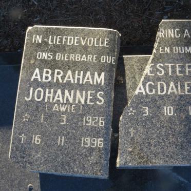 CROUSE Abraham Johannes 1926-1996 &amp; Hester Magdalena 1929-