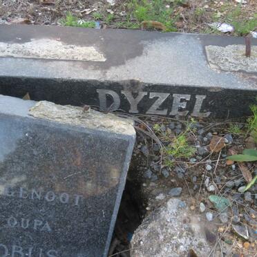 DYZEL Louis Jacobus 1909-1980 &amp; Petronella A.C. DE JONGH 1921-1978