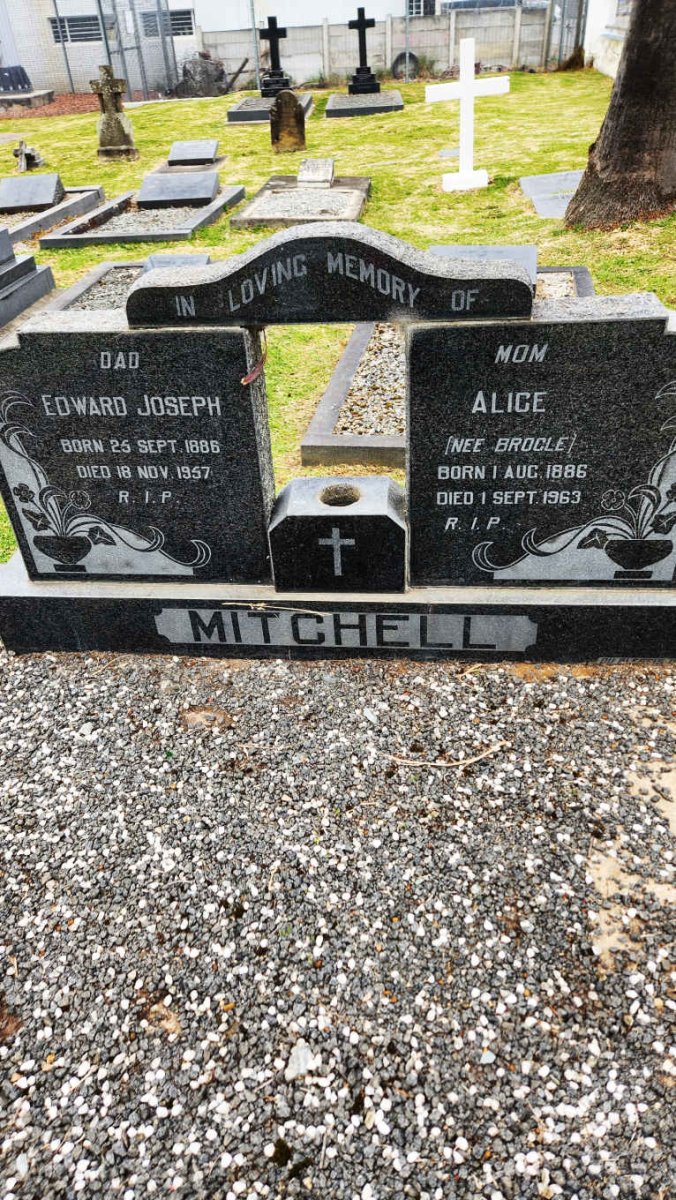 MITCHELL Edward Joseph 1886-1957 & Alice BROGLE 1886-1963