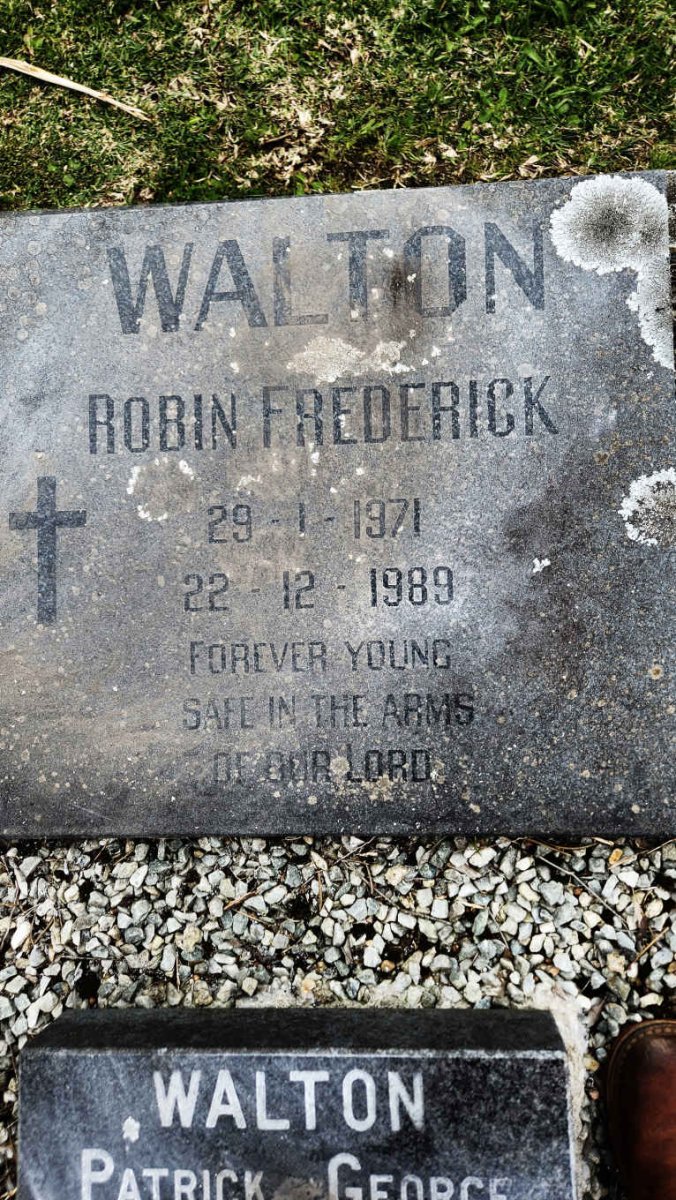 WALTON Robin Frederick 1971-1989