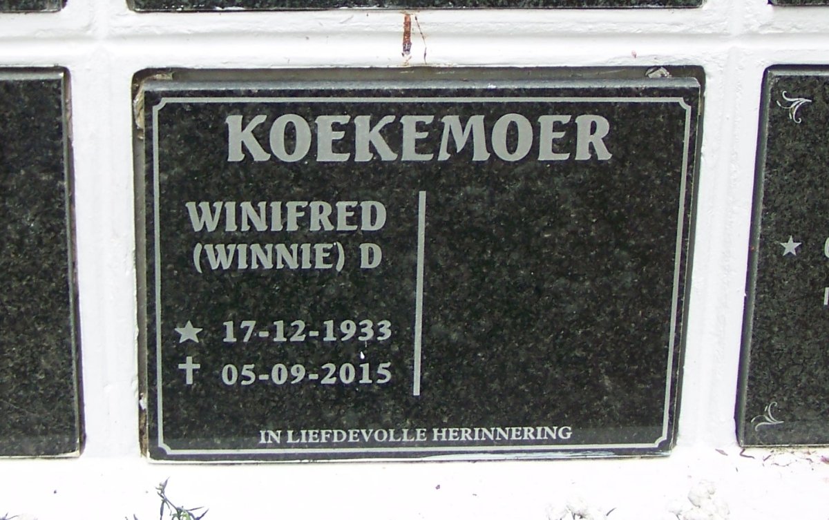 KOEKEMOER Winifred D. 1933-2015