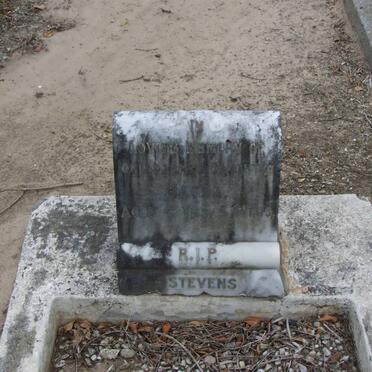 STEVENS Magda