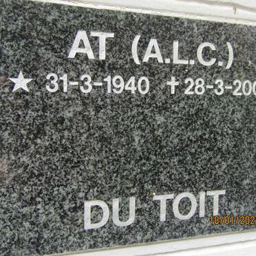 TOIT A.L.C., du 1940-2008