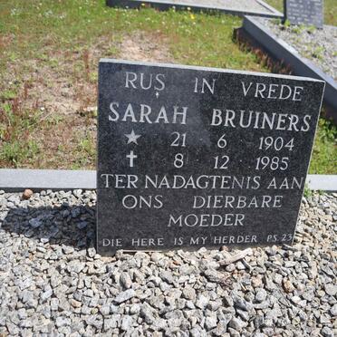 BRUINERS Sarah 1904-1985
