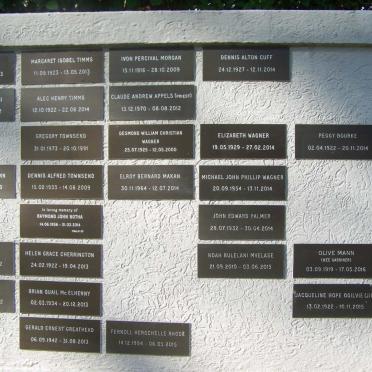 Plaques 12
