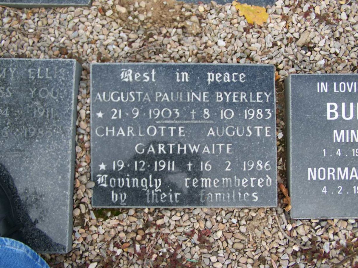 BYERLEY Augusta Pauline 1903-1983 :: GARTHWAITE Charlotte Auguste 1911-1986