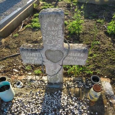 FOURIE Jeanette 1932-2008 :: FOURIE Roeleen 1952-2006