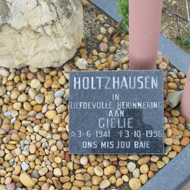 HOLTZHAUSEN Gielie 1941-1996